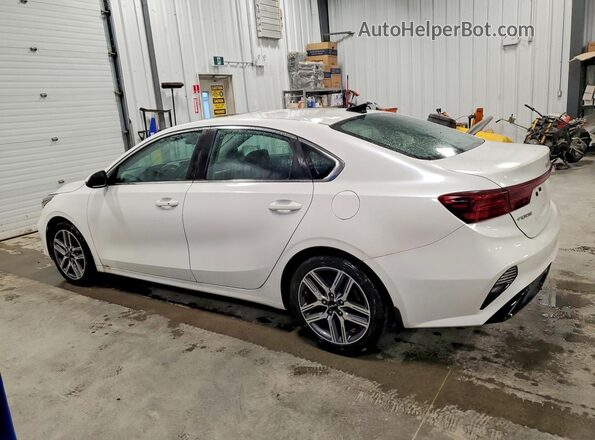 3KPF34AD0NE457450 2022 KIA FORTE White Trasero izquierdo