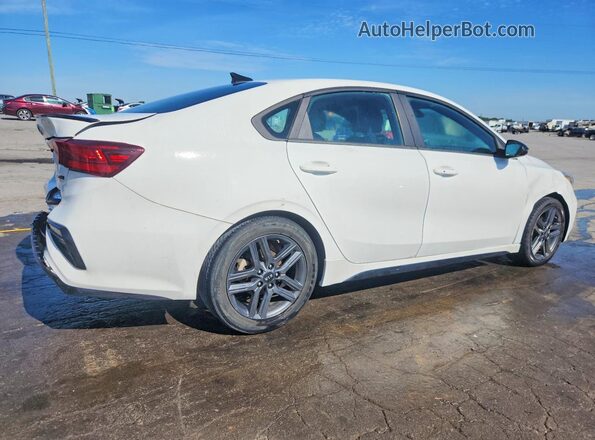 3KPF34AD1ME388184 2021 KIA FORTE White Задня права чверть