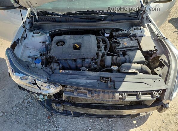 3KPF34AD1ME394468 2021 KIA FORTE White Rear interior view