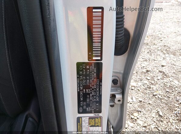 3KPF34AD3KE013023 2019 KIA FORTE Silver Engine compartment view