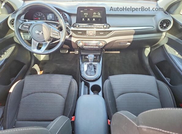 3KPF34AD3KE013846 2019 KIA FORTE Серый Вид панели приборов