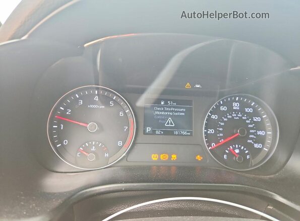 3KPF34AD3KE017444 2019 KIA FORTE Black Սարքավորումների վահանակի տեսք