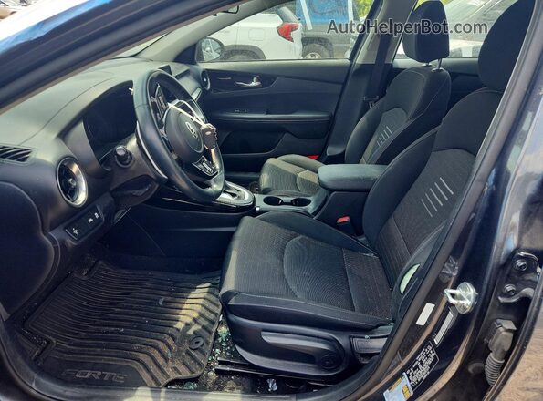 3KPF34AD3KE021574 2019 KIA FORTE Серый Вид салона спереди