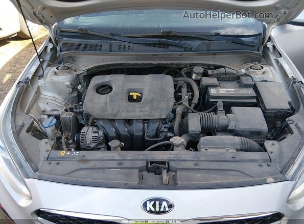 3KPF34AD3KE028282 2019 KIA FORTE Серебряный Вид сзади