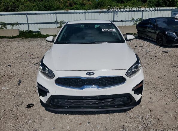 3KPF34AD4KE092959 2019 KIA FORTE White Widok z przodu