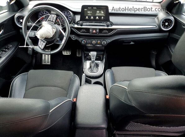 3KPF34AD4ME377163 2021 KIA FORTE Black Dashboard view