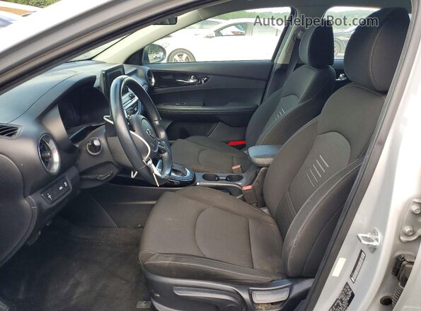 3KPF34AD5KE063731 2019 KIA FORTE Silver Սալոնի դիմացի տեսք