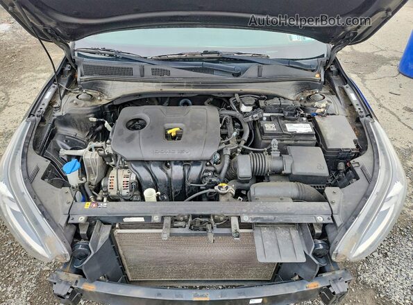 3KPF34AD5LE250761 2020 KIA FORTE Black Widok wnętrza z tyłu