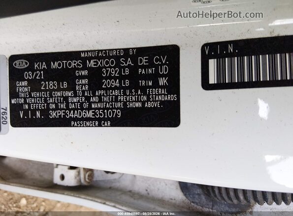 3KPF34AD6ME351079 2021 KIA FORTE White Vista del compartimento del motor