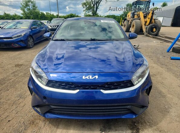 3KPF34AD6PE556325 2023 KIA FORTE Blue Front view