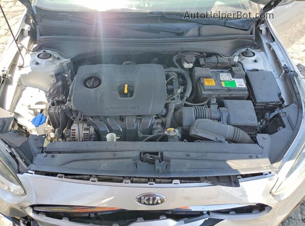 3KPF34AD7KE064427 2019 KIA FORTE Серебряный Вид задней части салона