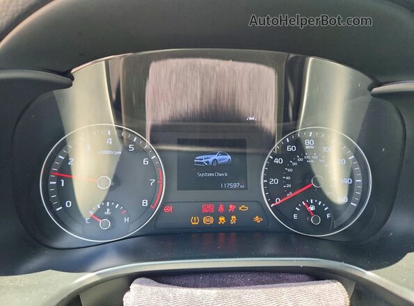 3KPF34AD7LE227739 2020 KIA FORTE Black Սարքավորումների վահանակի տեսք