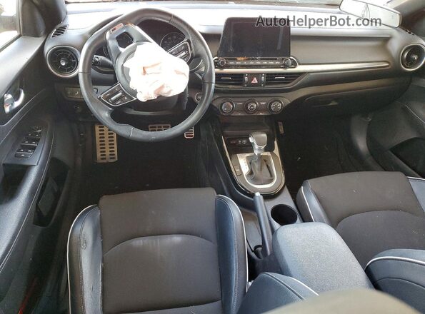 3KPF34AD7LE234268 2020 KIA FORTE Orange Vista del salpicadero