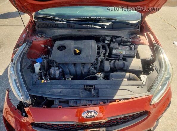 3KPF34AD8LE138312 2020 KIA FORTE Red Vista interior trasera