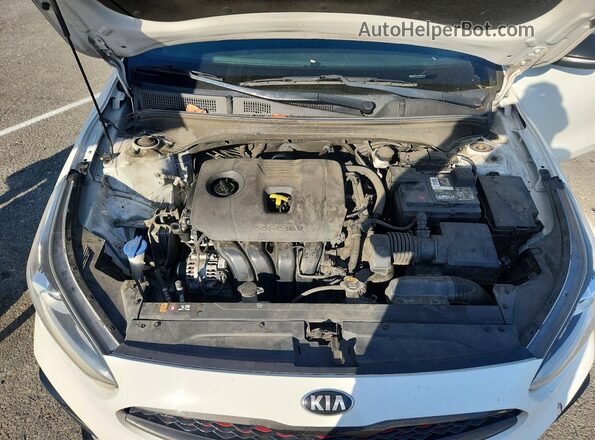 3KPF34AD8LE182147 2020 KIA FORTE White უკანა სალონის ხედი