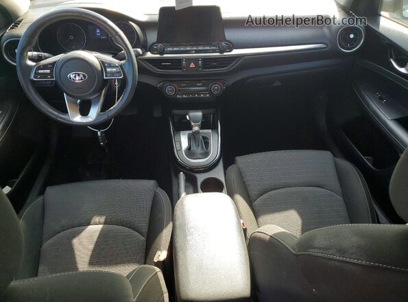 3KPF34AD9KE041490 2019 KIA FORTE White Dashboard view