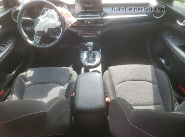 3KPF34AD9KE068754 2019 KIA FORTE Red Вид панелі приладів