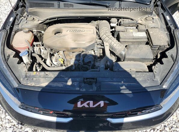 3KPF44AC0PE560536 2023 KIA FORTE Black Вид задньої частини салону