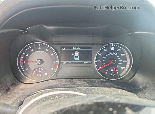 3KPF44AC1PE581945 2023 KIA FORTE Gray Widok zestawu wskaźników