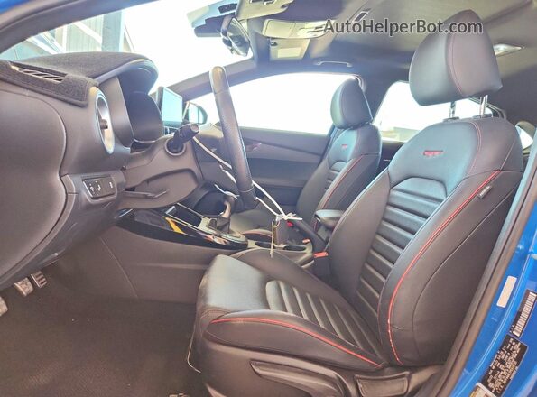 3KPF44AC1PE618735 2023 KIA FORTE Blue წინა სალონის ხედი