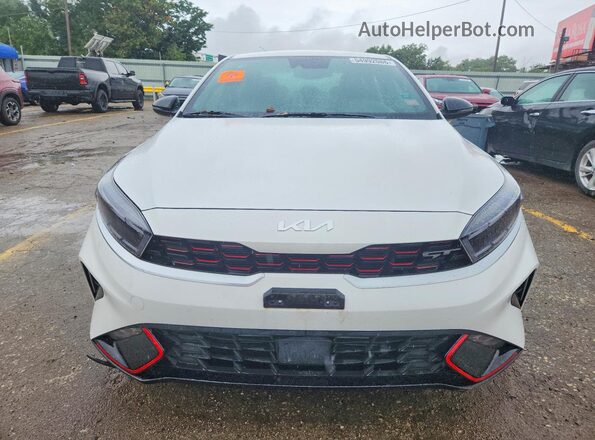 3KPF44AC2RE717924 2024 KIA FORTE White Vista frontal