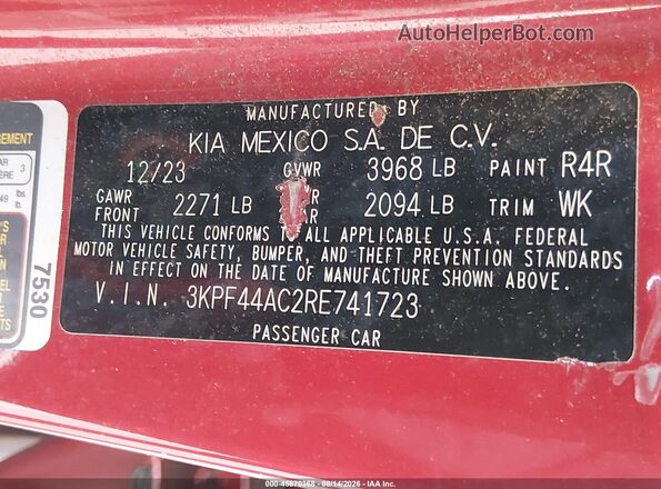 3KPF44AC2RE741723 2024 KIA FORTE Burgundy Vista del compartimento del motor