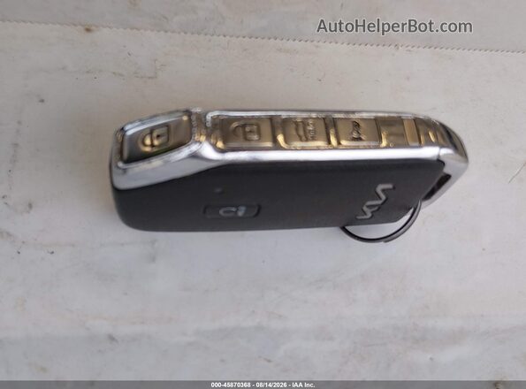 3KPF44AC2RE741723 2024 KIA FORTE Burgundy Vista del salpicadero