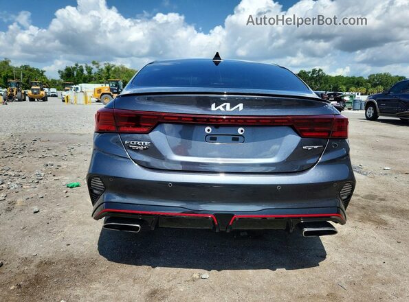 3KPF44AC2RE833964 2024 KIA FORTE Gray Հետևի տեսք
