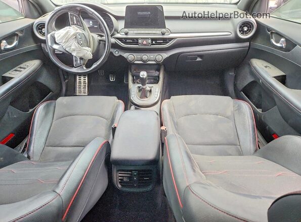 3KPF44AC3ME354008 2021 KIA FORTE Черный Вид панели приборов