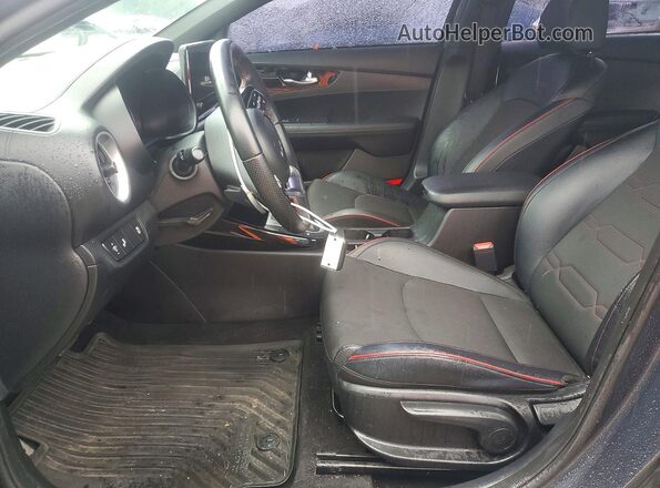 3KPF44AC4PE544713 2023 KIA FORTE Gray Вид салону спереду