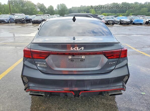 3KPF44AC4PE544713 2023 KIA FORTE Gray Вид ззаду