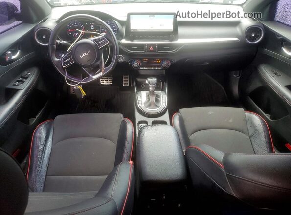 3KPF44AC4PE544713 2023 KIA FORTE Gray Вид панелі приладів