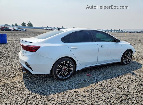 3KPF44AC4RE839006 2024 KIA FORTE White Հետևի աջ