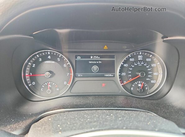 3KPF44AC5PE685645 2023 KIA FORTE Silver ხელსაწყოთა პანელის ხედი