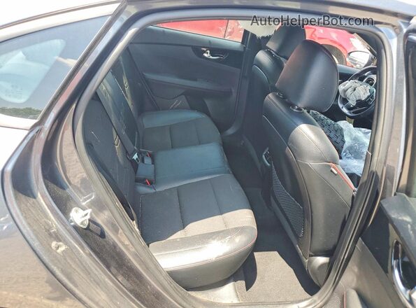 3KPF44AC6ME286562 2021 KIA FORTE Charcoal Հետևի նստատեղերի տեսք