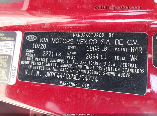 3KPF44AC6ME294774 2021 KIA FORTE Maroon Widok komory silnika