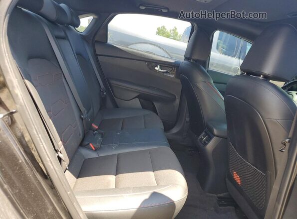 3KPF44AC8LE172531 2020 KIA FORTE Black Widok tylnych siedzeń