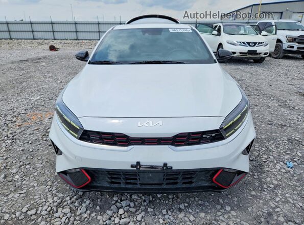 3KPF44AC9PE566819 2023 KIA FORTE White Vista frontal