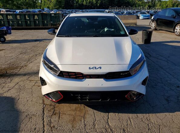 3KPF44AC9RE742724 2024 KIA FORTE Белый Вид спереди