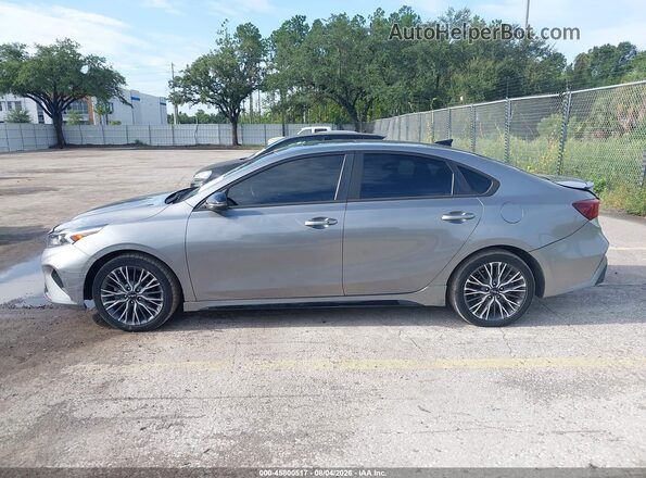 3KPF54AD0PE642465 2023 KIA FORTE Silver Vista interior de 360 grados