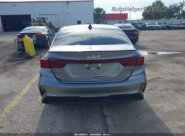 3KPF54AD0PE642465 2023 KIA FORTE Silver 