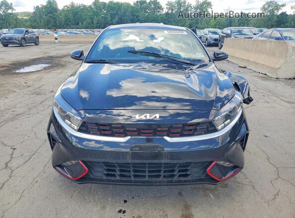 3KPF54AD0PE668385 2023 KIA FORTE Черный Вид спереди