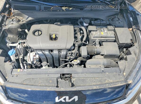 3KPF54AD0PE668385 2023 KIA FORTE Черный Вид задней части салона