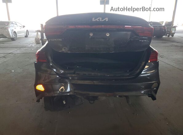 3KPF54AD0RE766447 2024 KIA FORTE Угольный Вид сзади