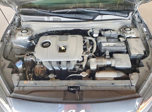 3KPF54AD0RE766447 2024 KIA FORTE Угольный Вид задней части салона