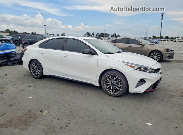 3KPF54AD1PE564245 2023 KIA FORTE White Front right