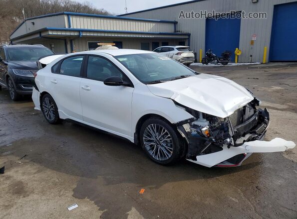 3KPF54AD1PE569784 2023 KIA FORTE White Przód prawy