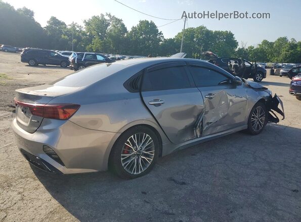 3KPF54AD1PE673174 2023 KIA FORTE Silver Задня права чверть