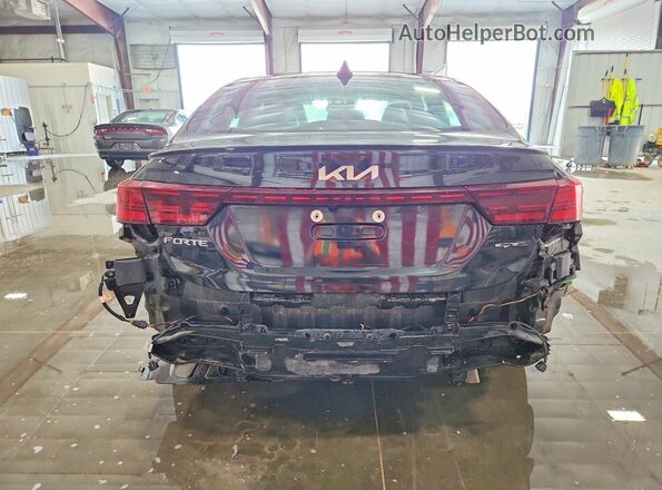 3KPF54AD1PE679332 2023 KIA FORTE Black Vista trasera