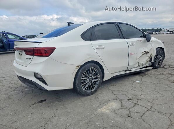 3KPF54AD1RE763220 2024 KIA FORTE White Rear right